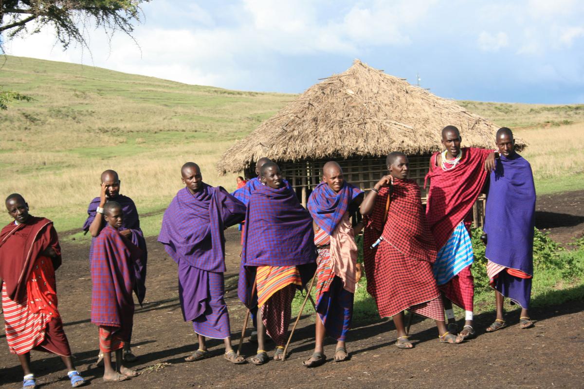 Maasai-12-6-10-2008-596-w   